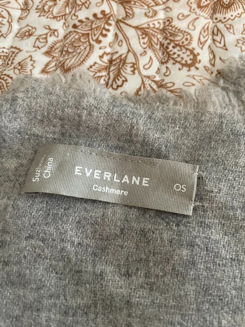 Everlane Cashmere Gray Scarf
